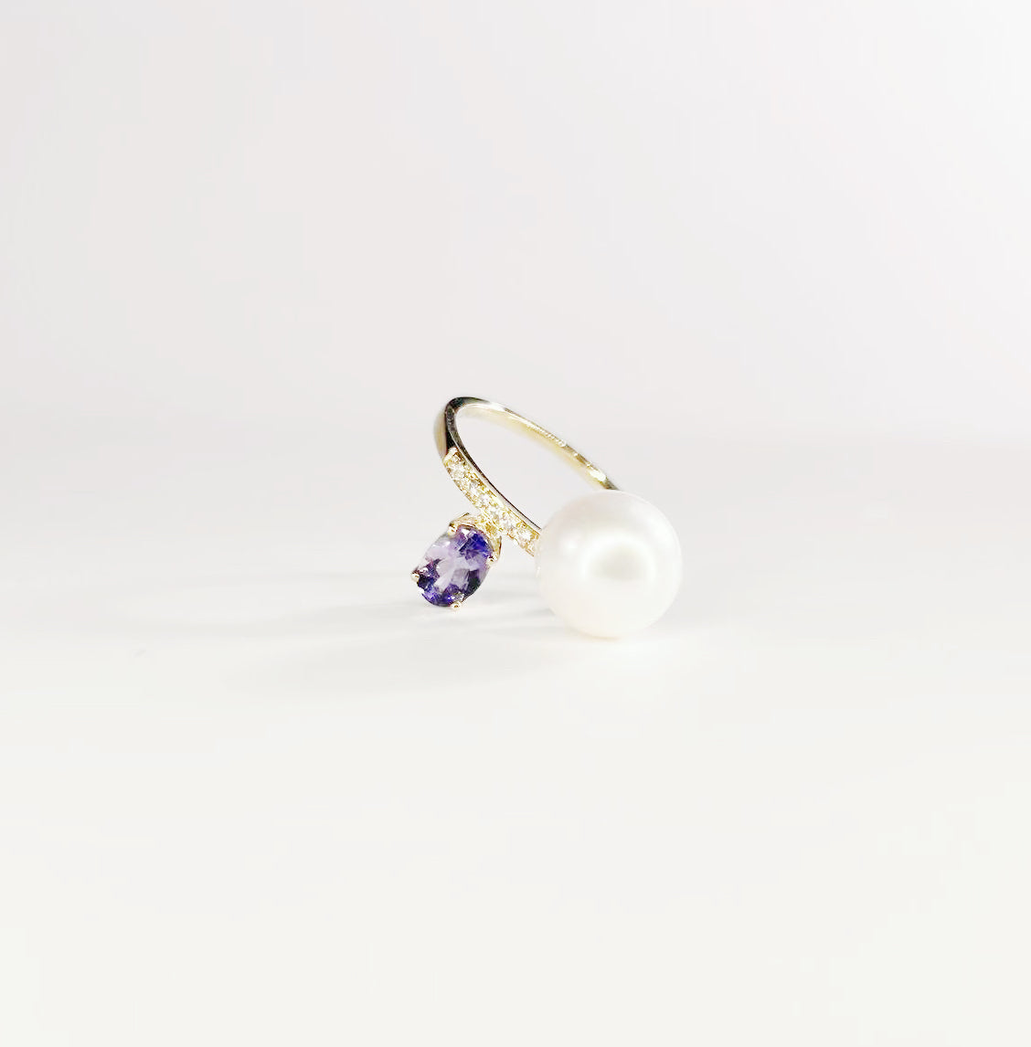 Tanzanite and White Angel Pearl Ring