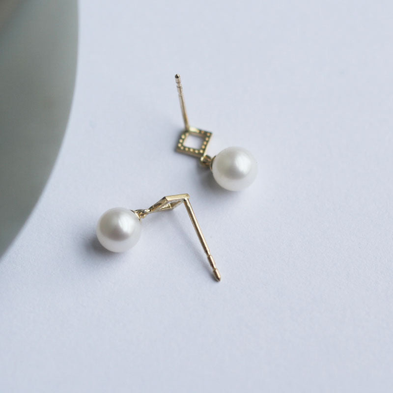 Solid 9K Gold/Genuine Freshwater Pearl élodie Earrings