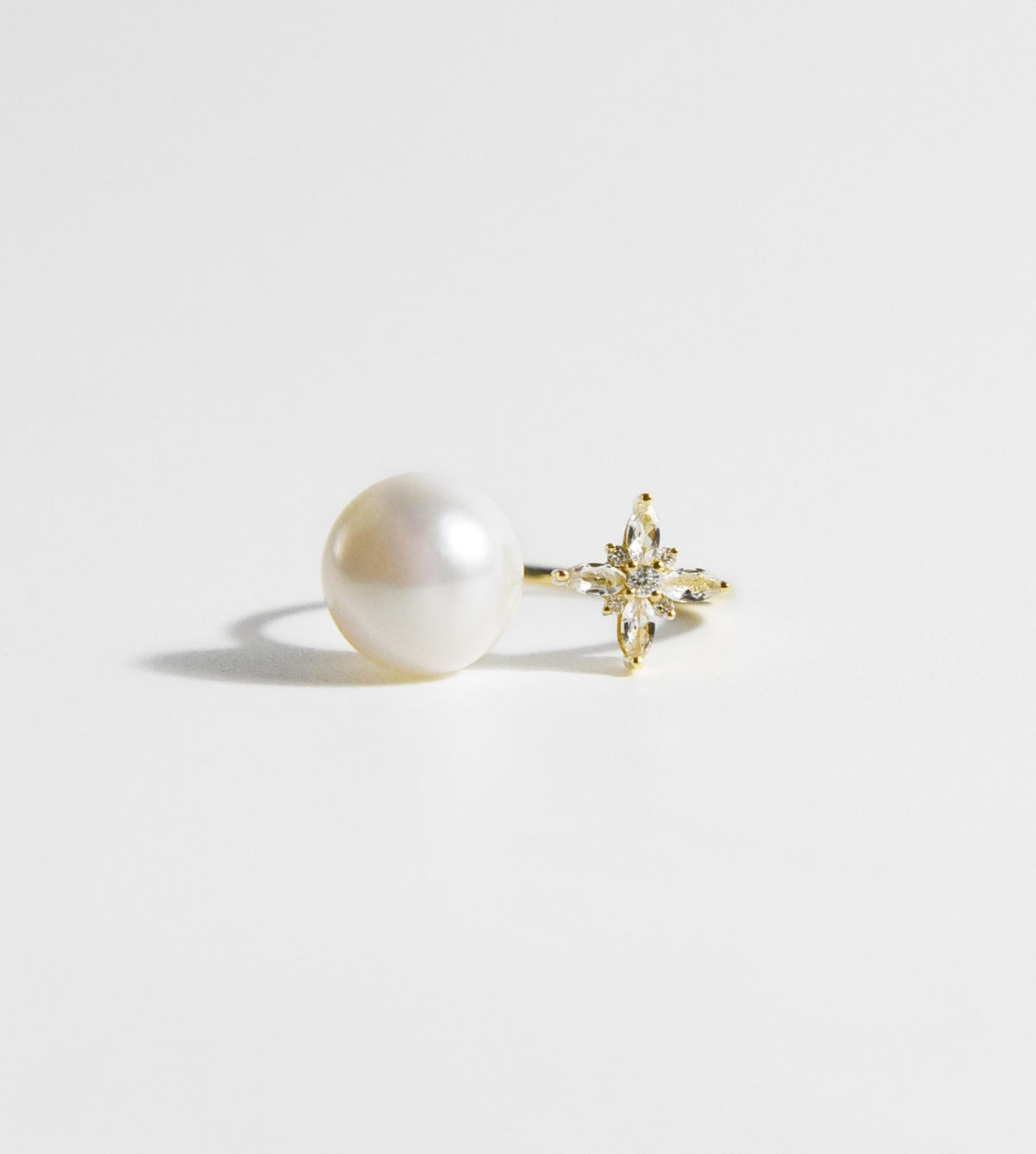 Flora Whisper Ring