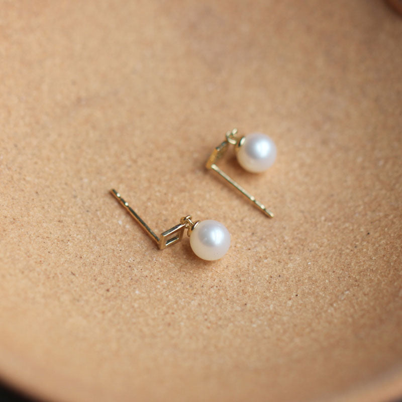 Solid 9K Gold/Genuine Freshwater Pearl élodie Earrings